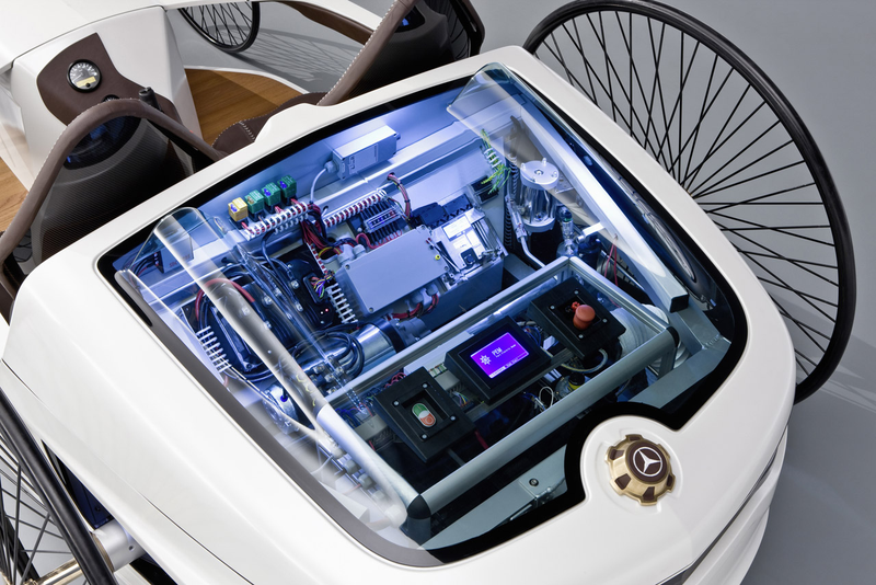 Illustration for article titled Mercedes F-CELL Roadster: Hydrogen-Powered Buggy Concept